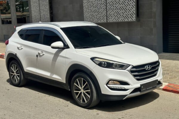 Hyundai tucson 2 Hyundai tucson 2